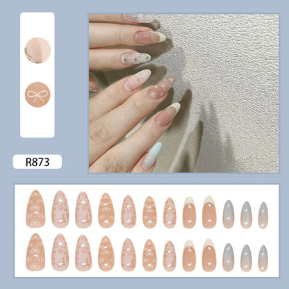 Simple amande chic ongle