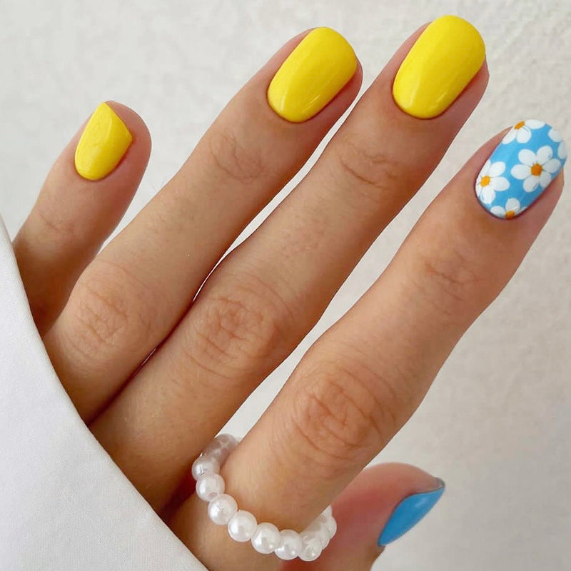 faux-ongles-blanc-fleur-jaune-fleur-carre-court-ongles-en-gel-magnifique-ete-tendance-24-kit-coucoufauxongles