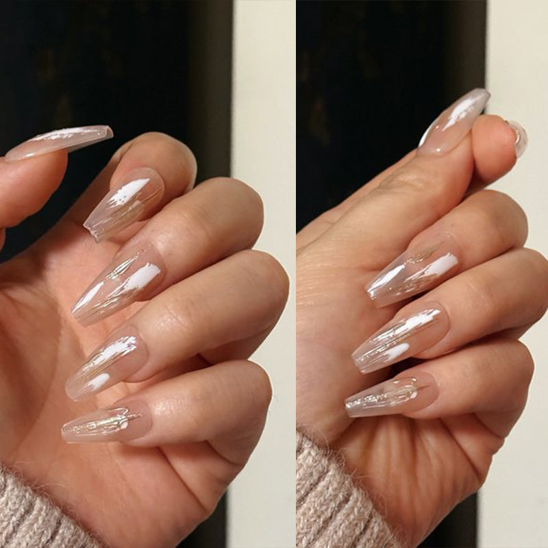 faux-ongles-rose-base-miroir-effet-magique-blanc-ligne-aleatoires-fait-main