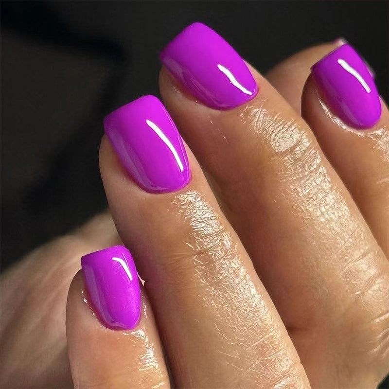 Violet court chrome nails